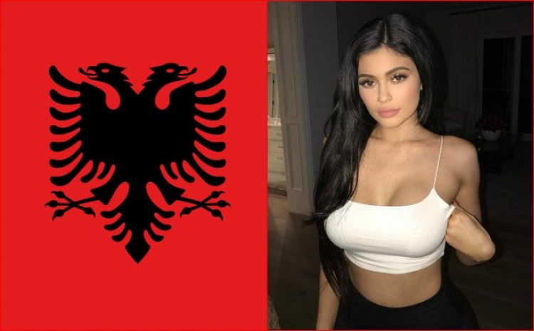 Edhe Kylie Jenner ka dëgjuar për Shqipërinë dhe ja reagimi i saj [FOTO]