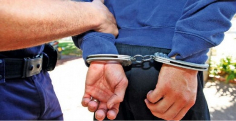 Gjirokastër, tenton të vjedhë banesën e të moshuarit 79-vjeçar me iniciale K.M, policia arreston 49 vjeçarin Zija Çollaku