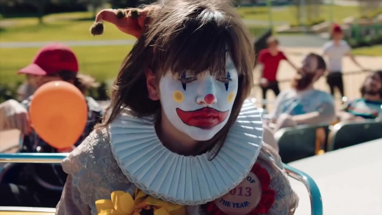 KUJDES! Kushtojini vëmendje këtyre shenjave dhe ''buzëqeshjes së depresionit''