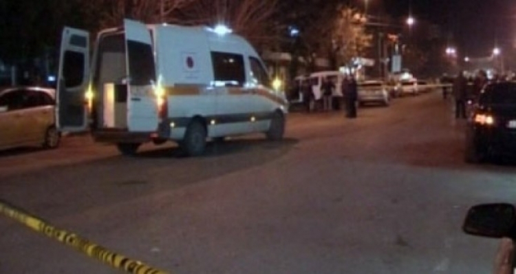 Aksident në Vlorë, përplaset makina pranë Petroliferës, plagoset një person