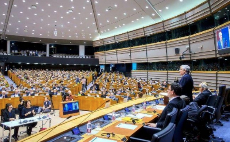 Zgjedhjet në Parlamentin Europian, forcat që fitojnë terren...