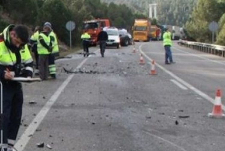 Aksident në aksin Milot-Rubik, makina bie nga ura, dyshohet për një viktimë