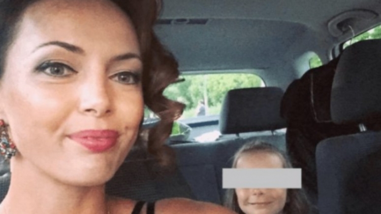 Historia rrëqethëse! 30 vjeçarja humbi jetën bashkë me vajzën e vogël nga tërmeti i djeshëm, pak vite më parë i vdiq i shoqi! [FOTO]