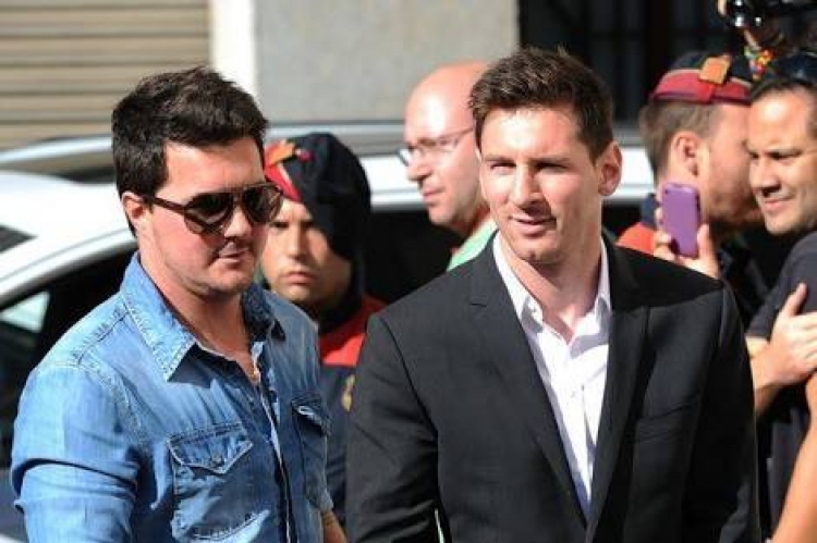 Armëmbajtje pa leje dhe aksident me jaht, Messi dënohet me 30 muaj burg