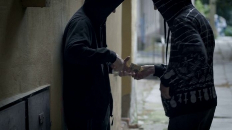 Berat, shpërndanin heroinë, policia arreston shtetasit  A. H, 25 vjeç, J. Z, 23 vjeç, G. D, 43 vjeç