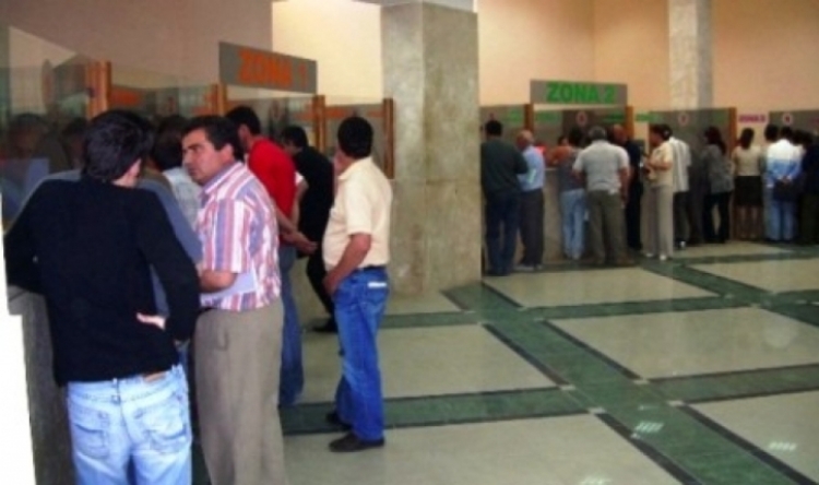 Arrestohen 4 punonjës të Hipotekës Kavajë, mes tyre dhe nje femër