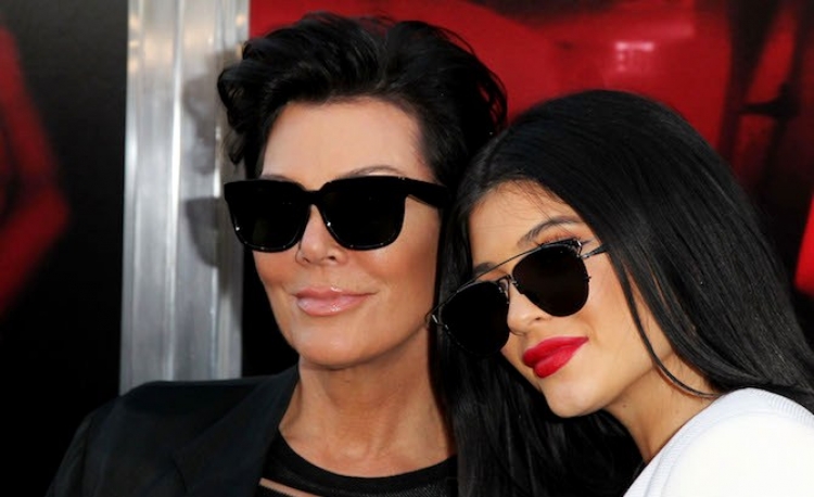 Kylie akuzohet si fajtore për aksidentin e Kris Jenner! Arsyeja? [FOTO]