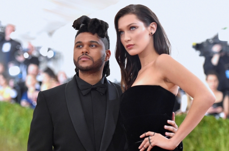 Bella Hadid dhe The Weeknd i japin fund romancës. Shkaku?