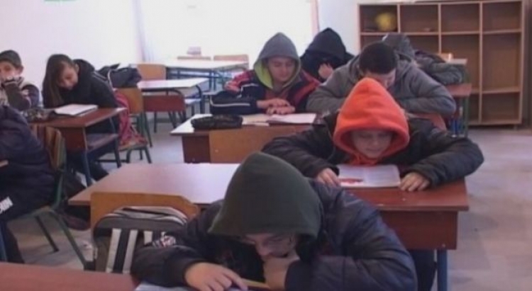 Të dhënat e frikshme për arsimin në Shqipëri