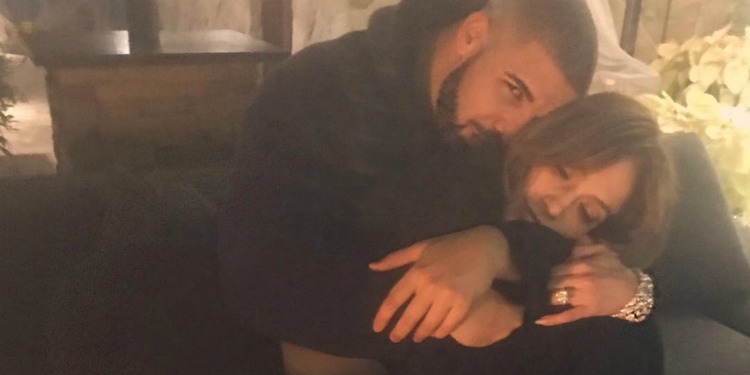 Drake i blen J.Lo-së një gjerdan diamanti 100.000 dollarësh [FOTO]