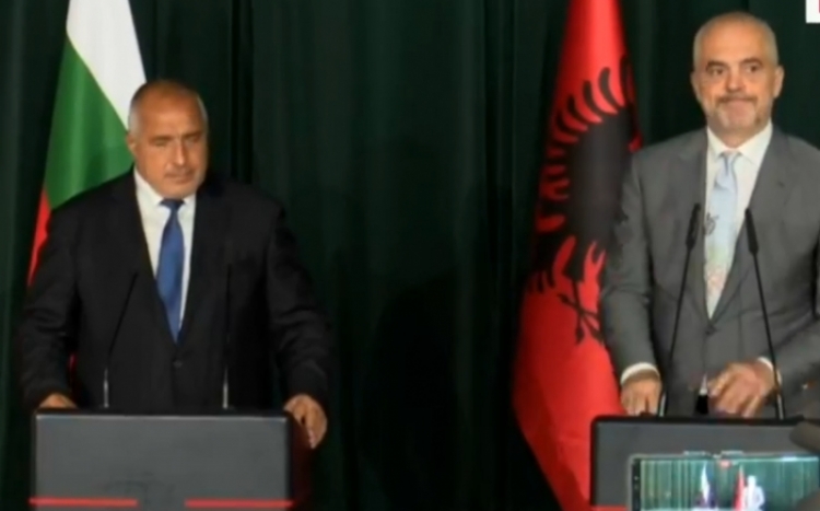 Kryeministri i Bullgarisë: Të hapen negociatat qoftë edhe me kusht