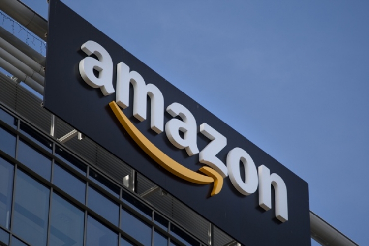 'Amazon' krijon byrzylykë elektronikë për të kontrolluar punonjësit, Italianët kundër