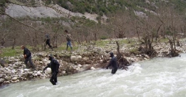 Gjendet trupi i 38-vjeçarit që u mbyt në lumin Vjosë