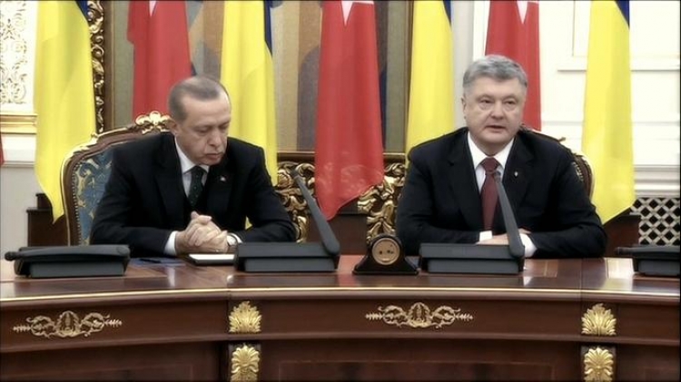 ‘Sulltani' Erdogan i paedukatë. Shihni se ç’bën me homologun ukrainas