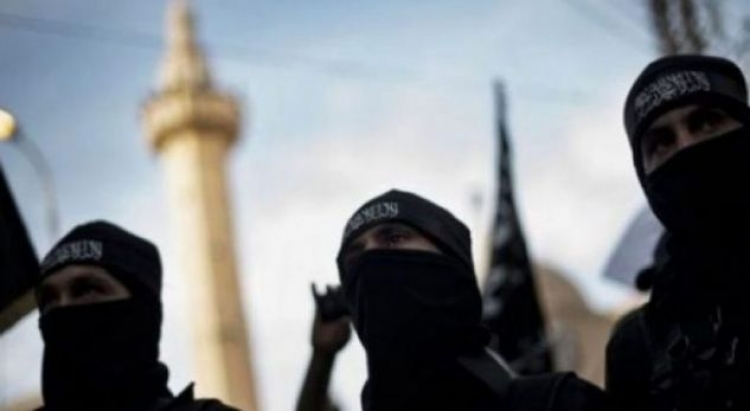 Raporti për aktivitetin e grupeve ekstremiste. Platformat online po shfrytëzohen për rekrutime në Siri dhe Irak [VIDEO]