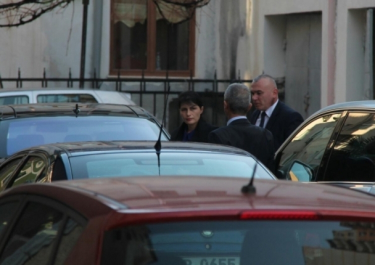 Ministri i Brendshëm, Fatmir Xhafaj vizitë në zyrën e Kryeprokurores së Përgjithshme të Përkohshme Arta Marku