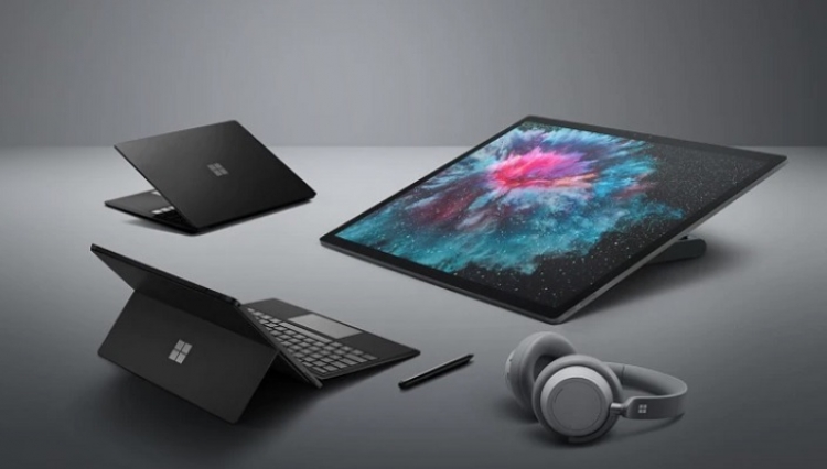 Microsoft prezanton Surface Pro 6, Laptop 2 dhe Studio 2