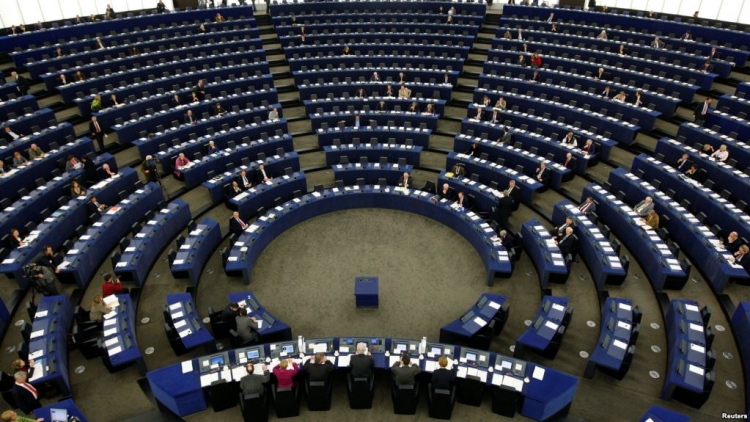 Parlamenti Evropian voton pro liberalizimit të vizave për Kosovën