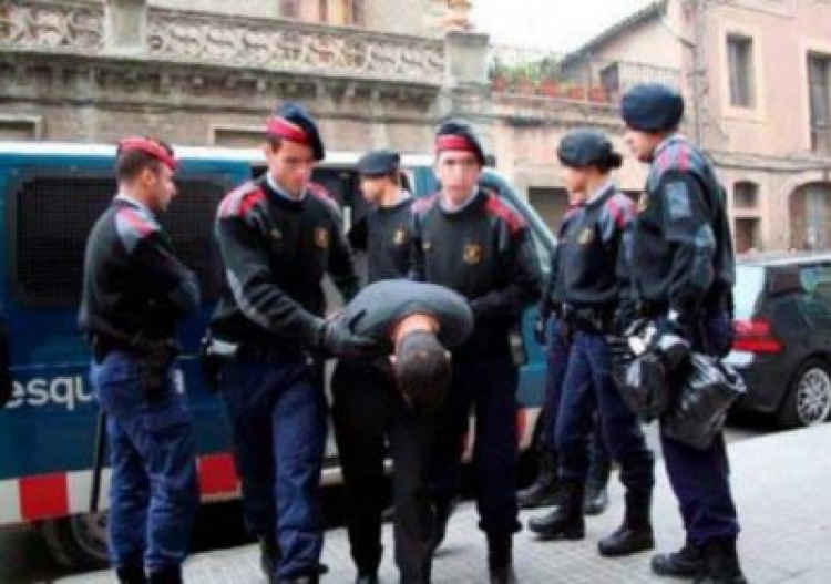 Arrestohen shqiptarët që grabiten shtëpinë e futbollistit të njohur