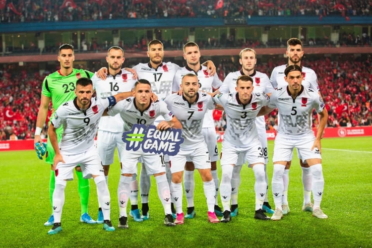 Turqisë i dhurojmë fitoren në minutat e fundit, Shqipërisë i shuhen shpresat për EUROPIAN
