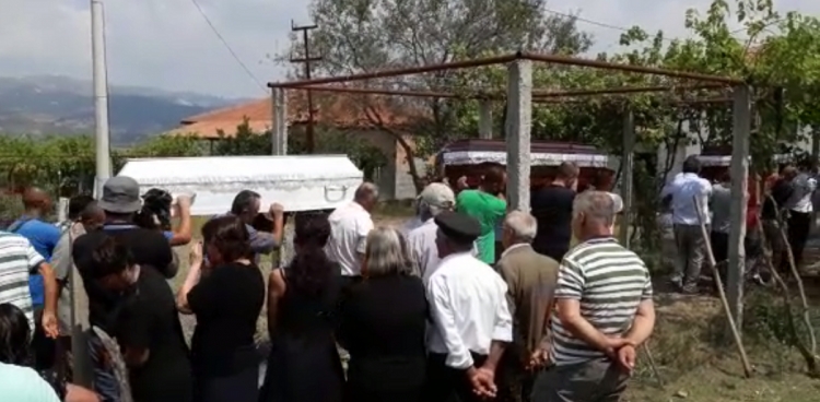 Sot ditë zije në Selenicë në nder të 8 viktimave të masakrës së 10 Gushtit