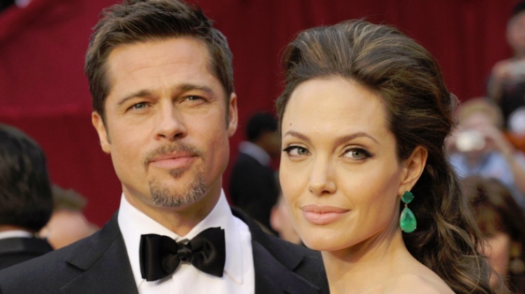 Angelina Jolie nderohet në Kamboxhia, por është ende e mërzitur me Brad Pitt... [FOTO]