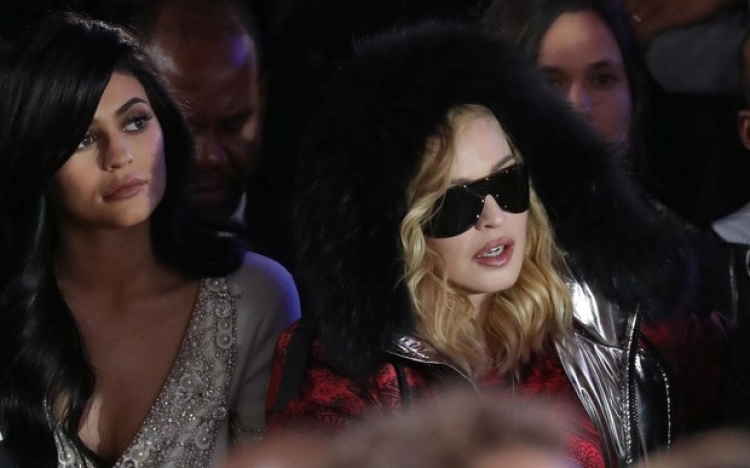 Kylie Jenner dhe Madonna ndajnë të njëjtin pasion [FOTO]