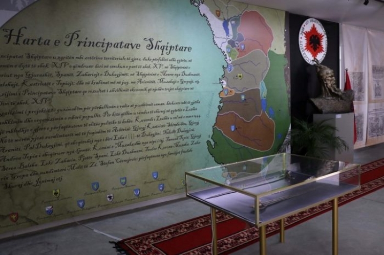 Muzeu i FA pasurohet me një pavion të ri dedikuar tërësisht Skënderbeut [FOTO]