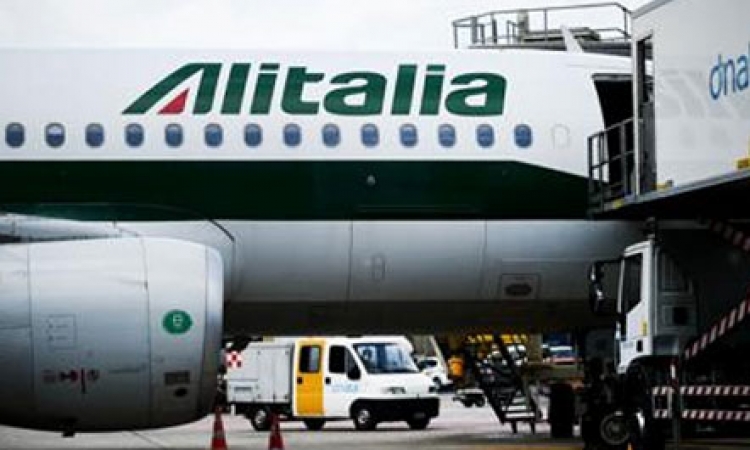 “Alitalia”, grevë 24-orëshe. Anulohen 60% e fluturimeve