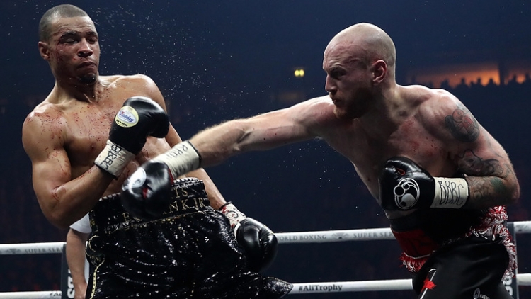 Dëmtohet rëndë boksieri George Groves, kalon momente të frikshme në ring [FOTO]