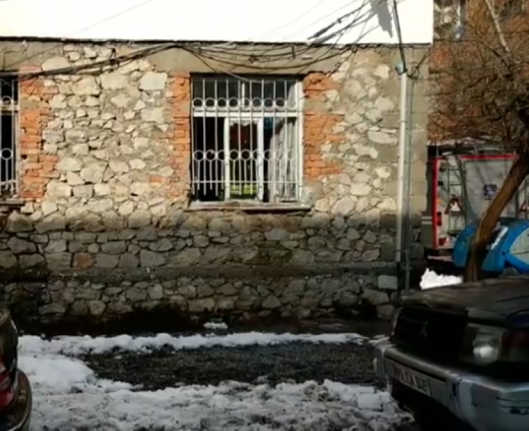Digjet banesa në Shkodër, vdes tragjikisht 80-vjeçarja [FOTO]