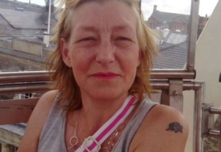 Vdes gruaja e ekspozuar ndaj agjentit nervor 'Novichok'
