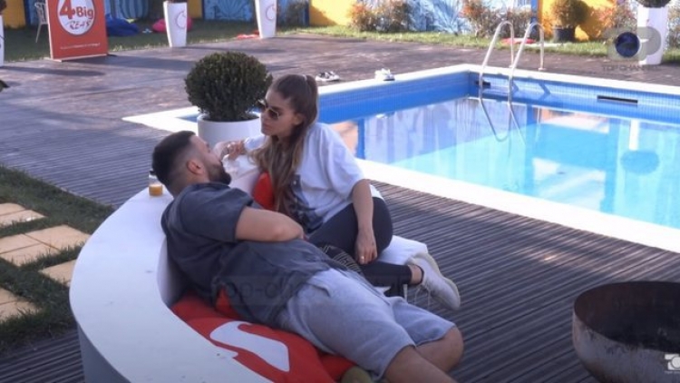 Çfarë ndodhi?! Plas KEQ mes Sarës dhe DJ PM: Hiqmu qafe…