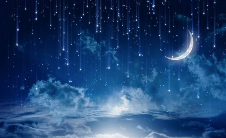 Mendoni dëshirat: Vjen shiu më i madh i meteorëve, zbuloni datën