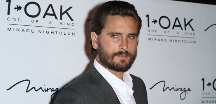 Scott Disick kërcënon vetëvrasje! Arsyeja?