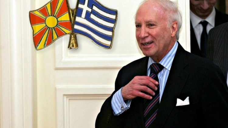 Emri i Maqedonisë, flet i dërguari i OKB-së Nimetz: Po negociojmë për emrin, jo për gjuhën
