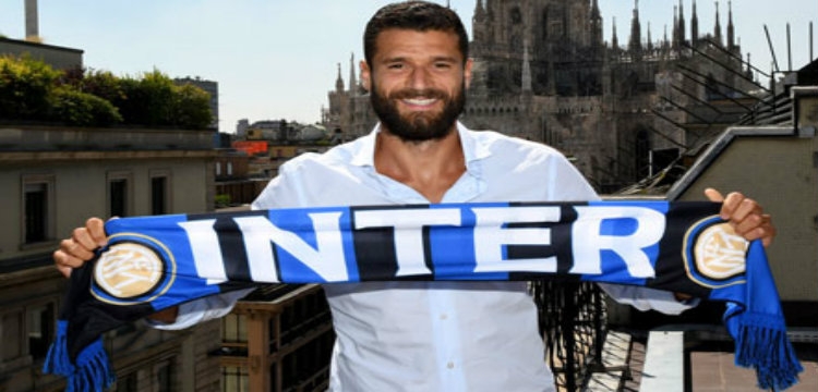 Interi prezanton mesfushorin Antonio Candreva