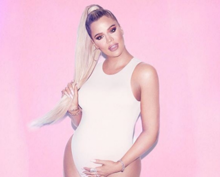 Në prag shtatzënie, Kloe Kardashian tregon super format e veshur sportive [FOTO]