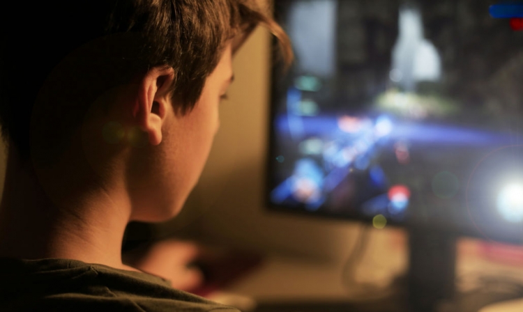 Loja e rrezikshme në internet i merr jetën 14-vjeçarit. Apeli i prindërve...