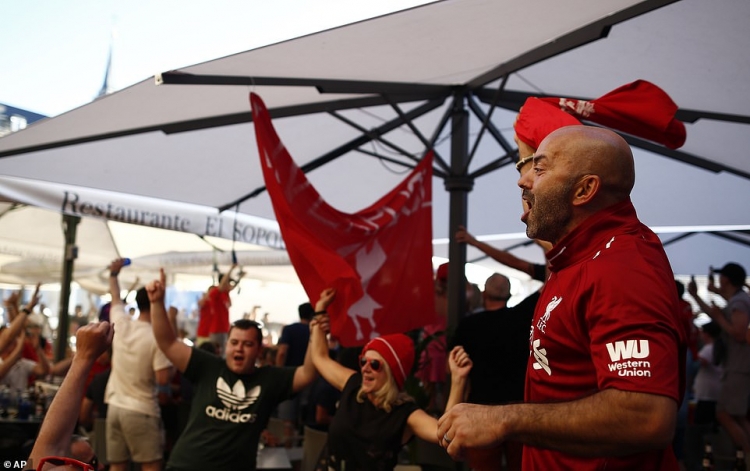 Finalja e Champions League, 100 mijë tifozë anglezë ''pushtojnë'' Madridin