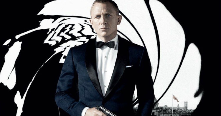 Zbuloni 'Bond girl' në filmin më të fundit e Agjentit 007 [FOTO]