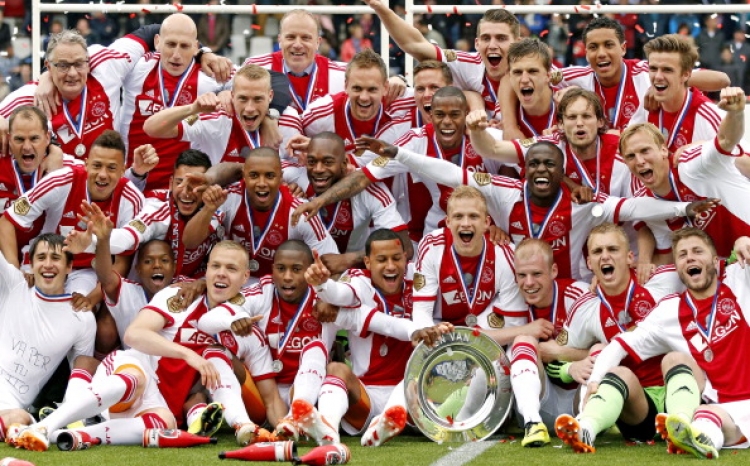 Ajax shpallet kampione e Holandës, statistika impresionuese për ekipin e Ten Hag