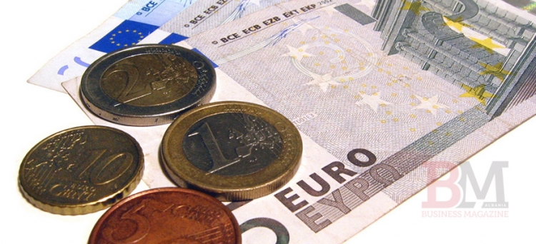 Zhvlerësimi i euros sjell humbje deri në 40 milionë euro