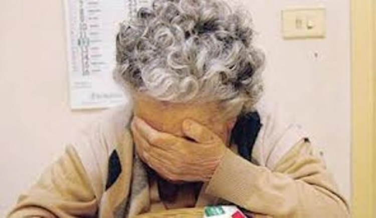 Cërrik/ Dhunoi nënën, arrestohet 30-vjeçari, Emiljano Fejzo