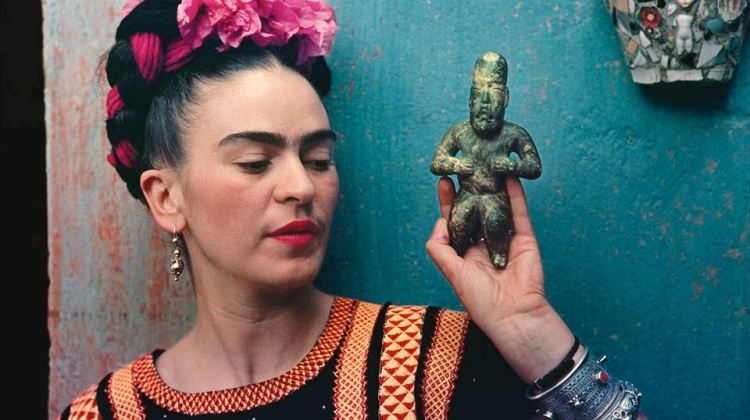 Vetullat më të veçanta, nga Frida Khalo tek Cara Delevigne [FOTO]