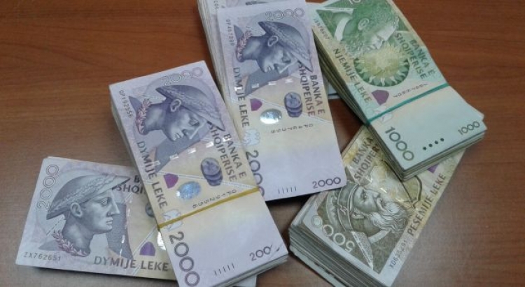 Banka e Shqipërisë do të emëtojë për herë të parë kartëmonedhën 10 mijë lekëshe, me këto simbole dhe portretin e...