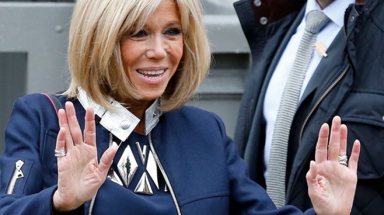 Francë, Brigitte Macron nuk do të jetë “zonjë e parë”