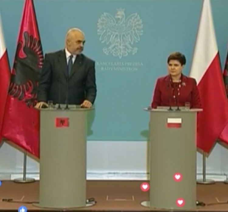 Dy ditë pas takimit me Ramën, dorëhiqet kryeministrja polake