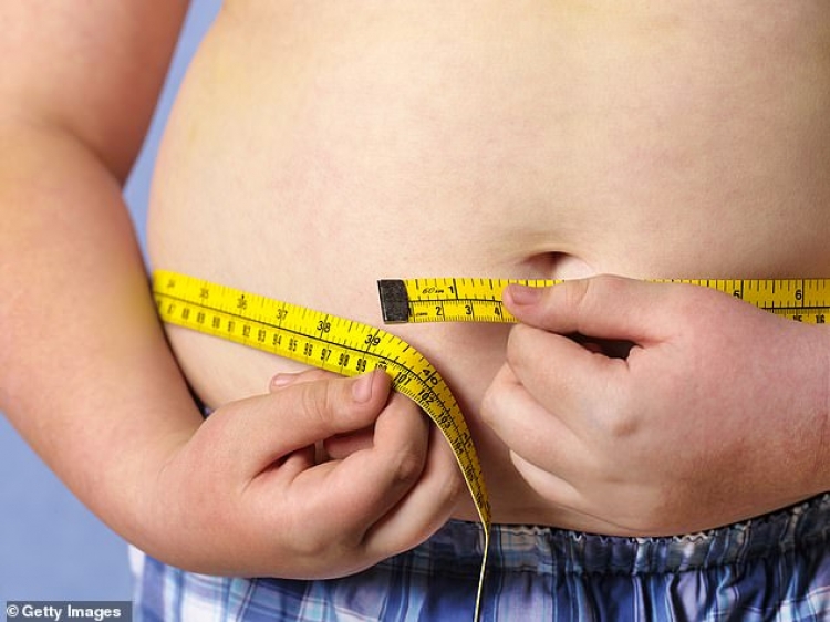 Studiuesit zbulojnë se shkak për obezitetin te fëmijët nuk është ushqyerja por ...