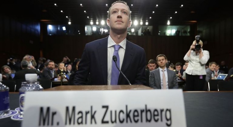 Skandali i madh i Facebook, Mark Zuckerberg u përgjigjet pyetjeve të vështira para Kongresit